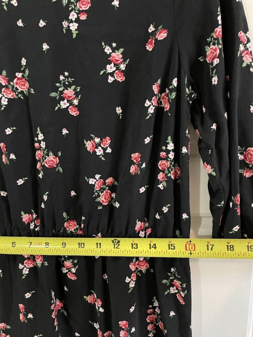 H&M Divided Womens Dress Black Floral Stretch KneeLength 3/4 Sleeve Size 12 - Picture 10 of 16